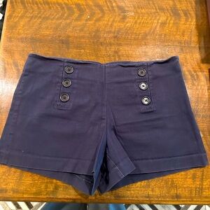 Tory Burch short